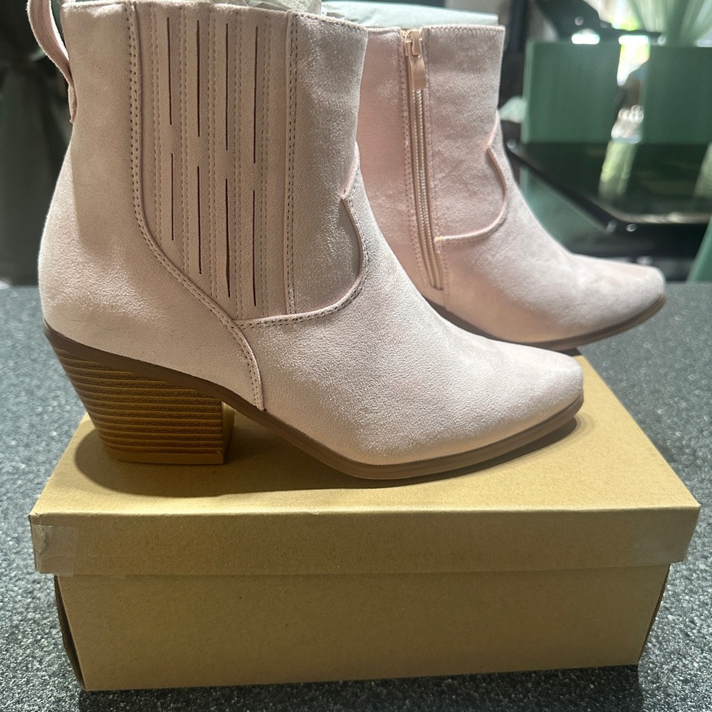Chic Pink Ankle Booties with box